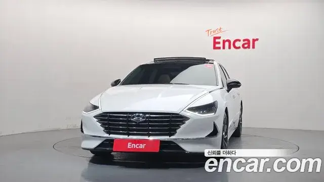 Hyundai Sonata 2019 — Фото 3/20