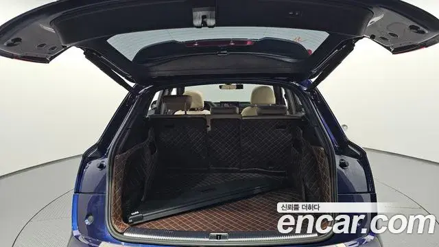 Audi Q5 2023 — Фото 19/20