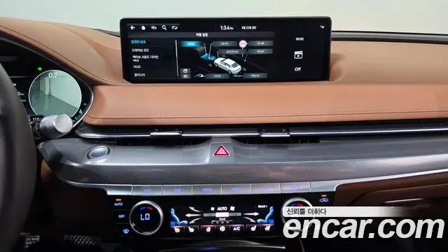 Genesis Electrified G80 2022 — Photo 12/20