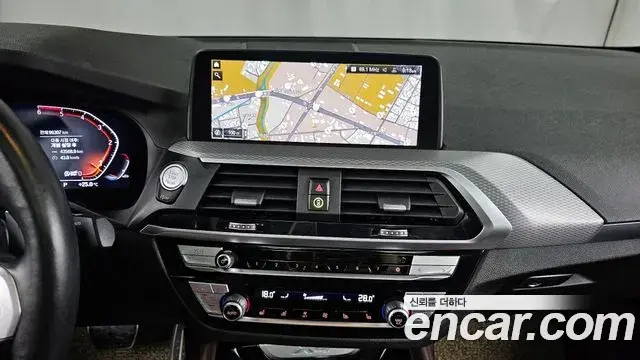 BMW X4 2021 — Фото 14/20
