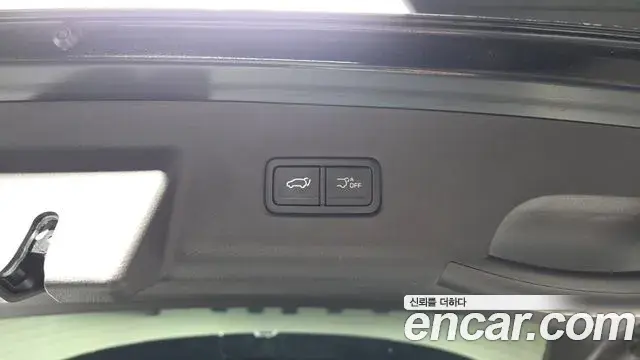 Kia Carnival 2025 — Şəkil 17/31