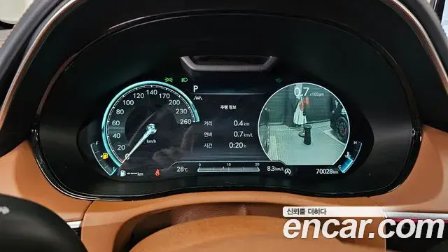 Genesis GV70 2021 — Photo 7/32
