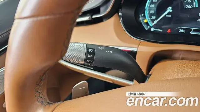 Genesis GV70 2021 — Photo 10/32