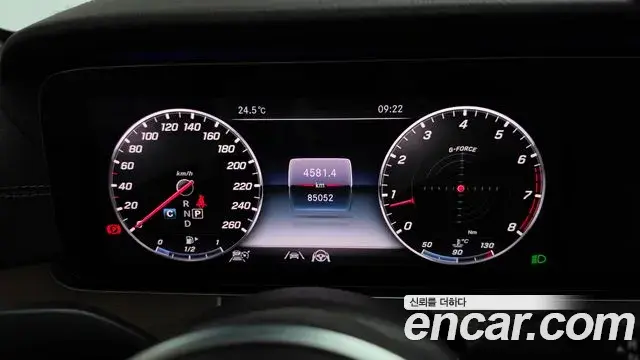 Mercedes-Benz E-Class 2020 — Фото 8/20