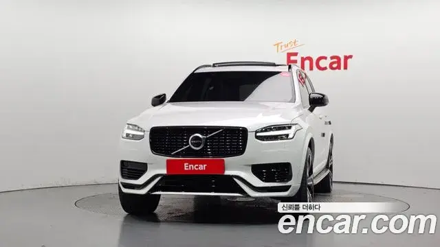 Volvo XC90 2020 — Фото 3/20