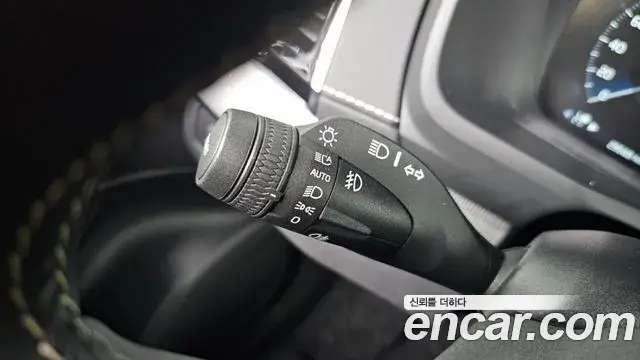 Volvo XC90 2020 — Photo 9/38