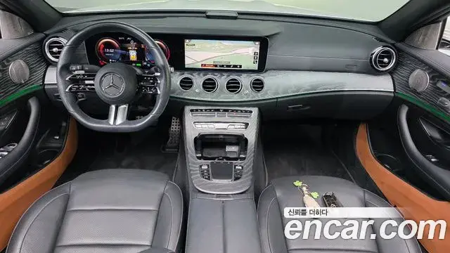 Mercedes-Benz E-Class 2022 — Фото 7/20