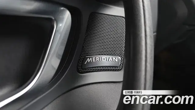 Land Rover Discovery Sport 2019 — Фото 19/20