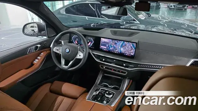 BMW X7 2026 — Фото 10/20