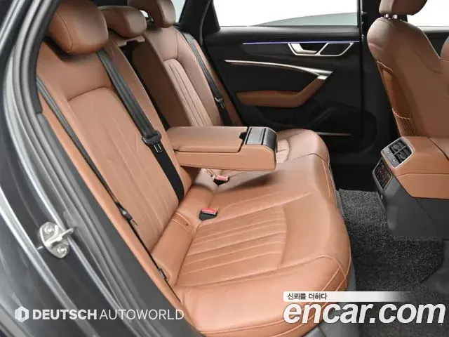 Audi A6 2021 — Фото 12/20