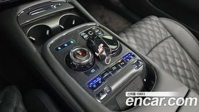 Genesis G90 2025 — Фото 9/20