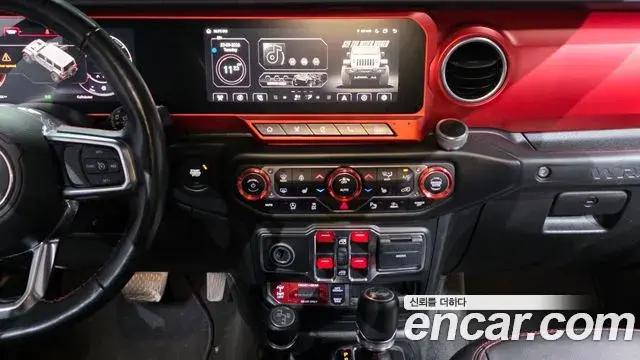Jeep Wrangler 2022 — Фото 14/20
