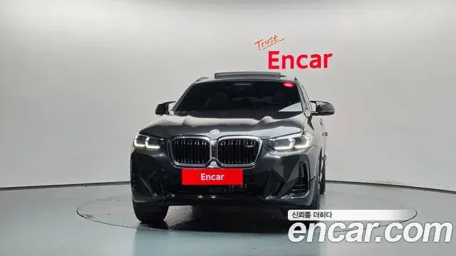 BMW X4 2022 — Фото 3/20