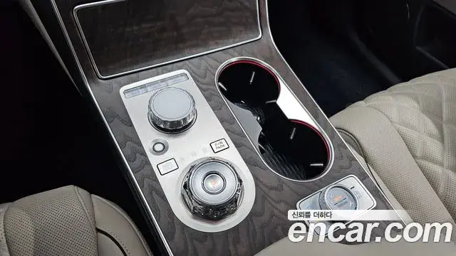 Genesis GV80 2024 — Photo 9/20