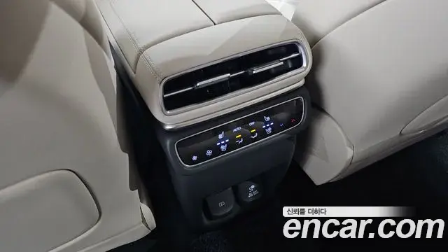 Genesis GV80 2024 — Photo 19/20