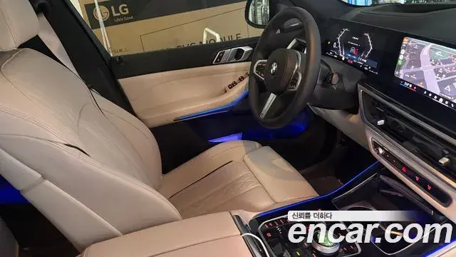 BMW X5 2026 — Photo 8/12