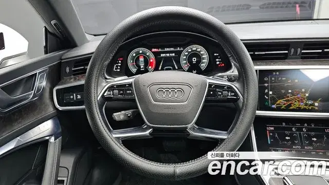Audi A7 2021 — Фото 12/20