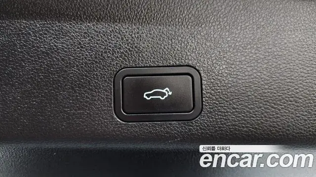 Renault Samsung Grand Koleos 2025 — Photo 17/32