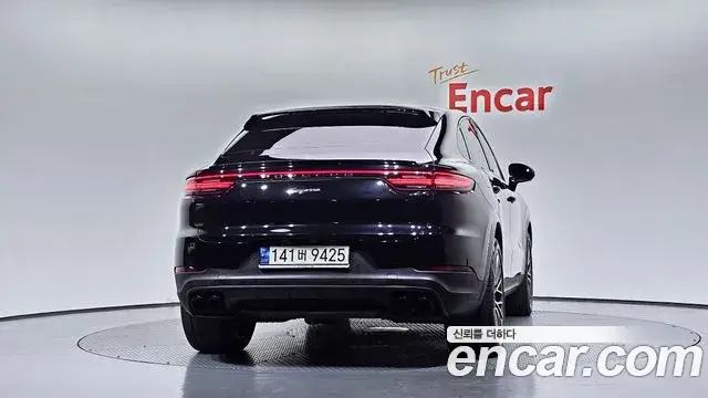 Porsche Cayenne 2021 — Фото 4/20