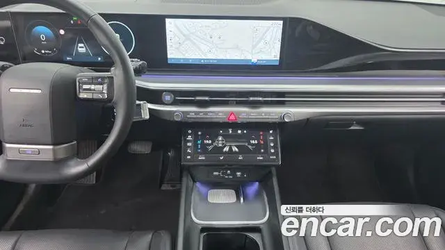 Hyundai Grandeur 2023 — Фото 14/20