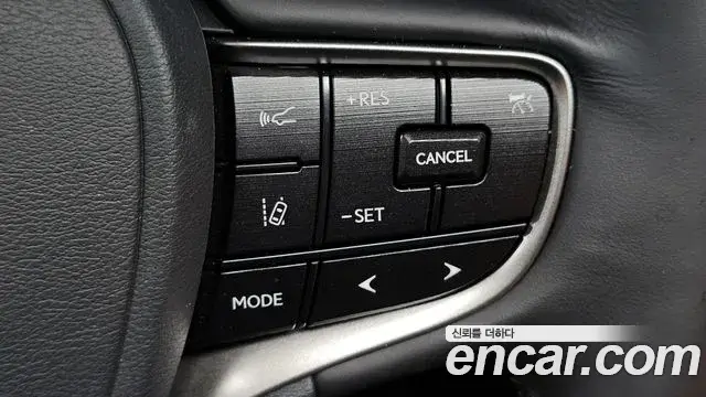 Lexus ES300h 2026 — Şəkil 16/36