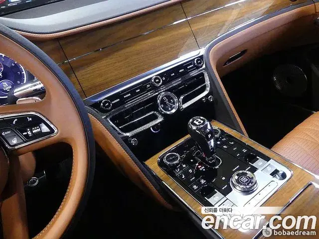 Bentley Flying Spur 2022 — ფოტო 3/20