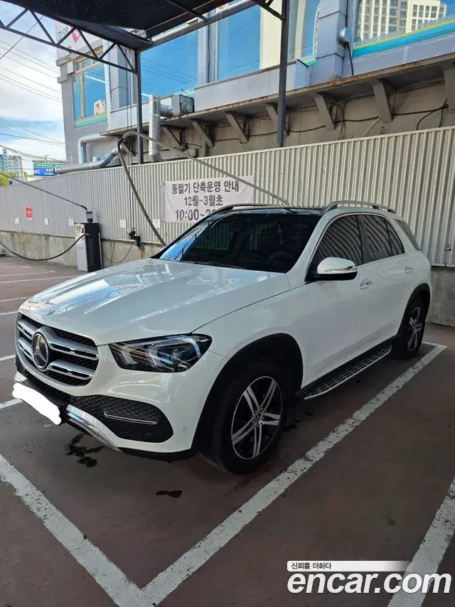 Mercedes-Benz GLE-Class 2020 — Фото 2/12