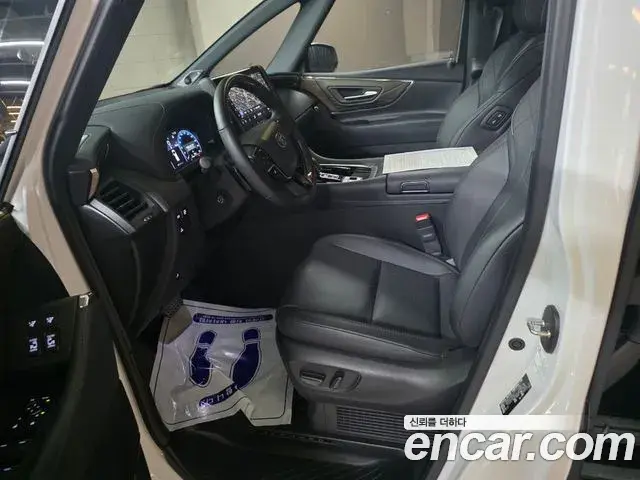 Toyota Alphard 2025 — Şəkil 5/20