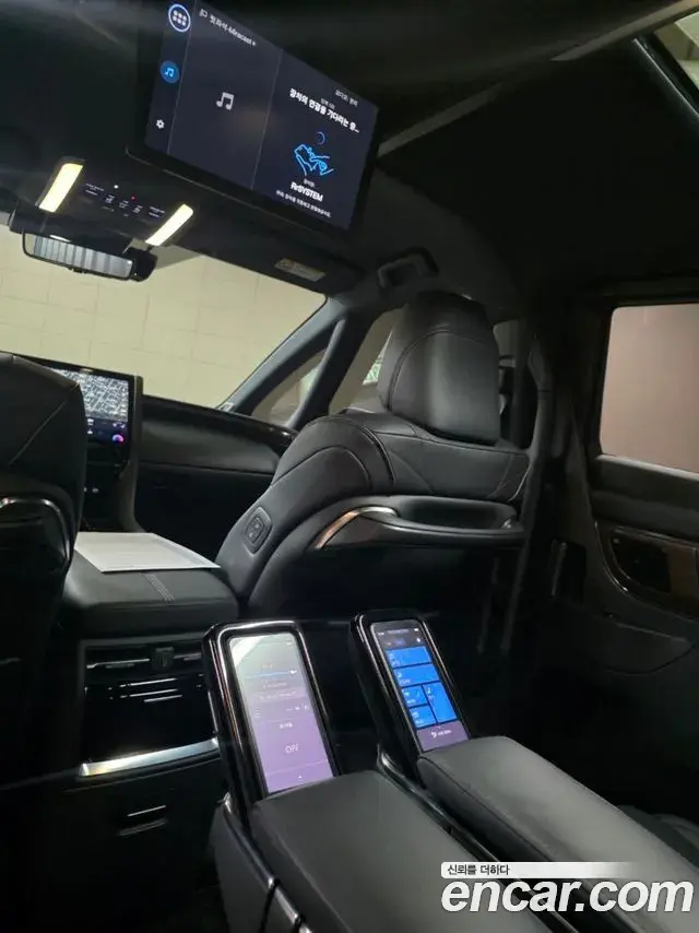 Toyota Alphard 2025 — Şəkil 9/20