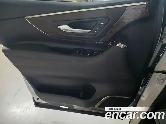 Toyota Alphard 2025 — Şəkil 7/20