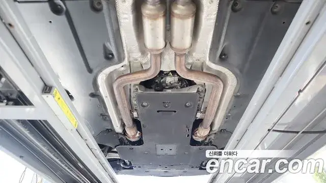 Genesis G90 2022 — Photo 20/20