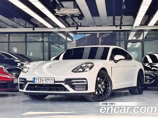 Porsche Panamera 2021 — Photo 20/20