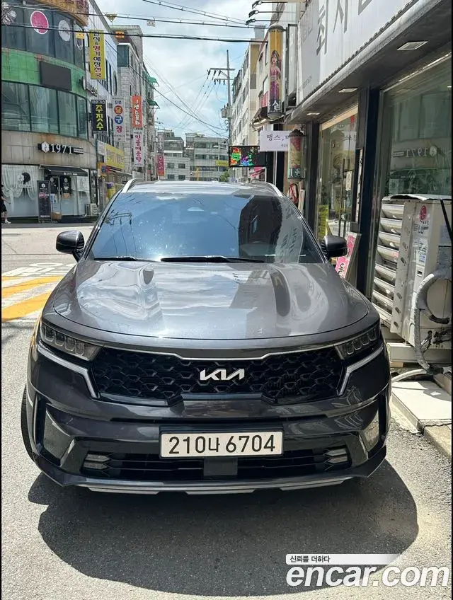 Kia Sorento 2023 — Photo 3/6