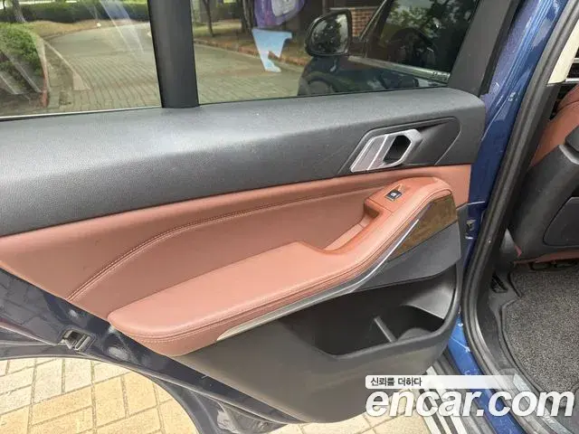 BMW X5 2019 — Şəkil 10/14