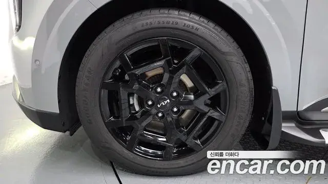 Kia Carnival 2024 — Şəkil 5/20