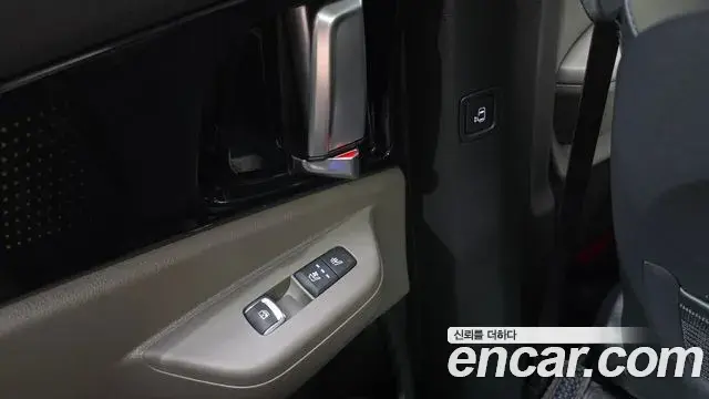 Kia Carnival 2024 — Şəkil 17/20