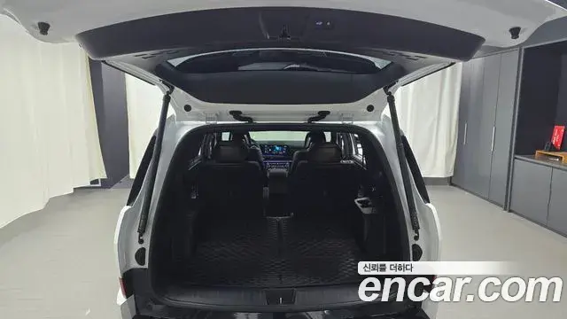Hyundai Santa Fe 2025 — Photo 20/20