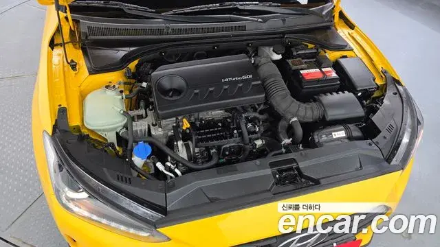 Hyundai Veloster 2018 — Şəkil 5/20