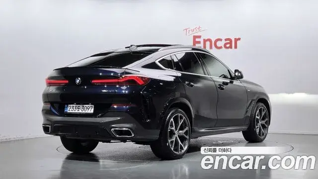 BMW X6 2021 — Photo 1/20