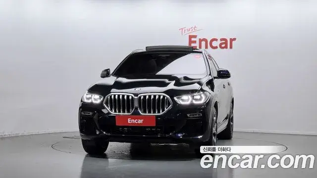 BMW X6 2021 — Photo 2/20