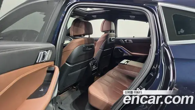 BMW X6 2021 — Photo 10/20