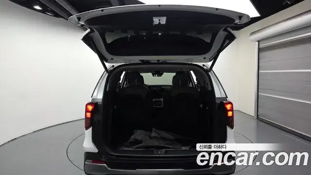 Kia Carnival 2024 — Photo 20/20