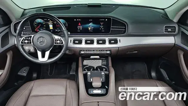 Mercedes-Benz GLE-Class 2021 — Photo 7/20