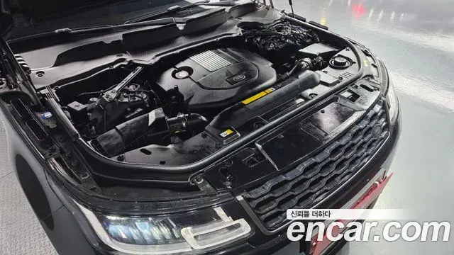 Land Rover Range Rover Sport 2019 — Photo 6/20
