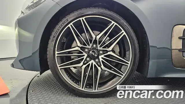 Kia Stinger 2022 — Photo 5/20