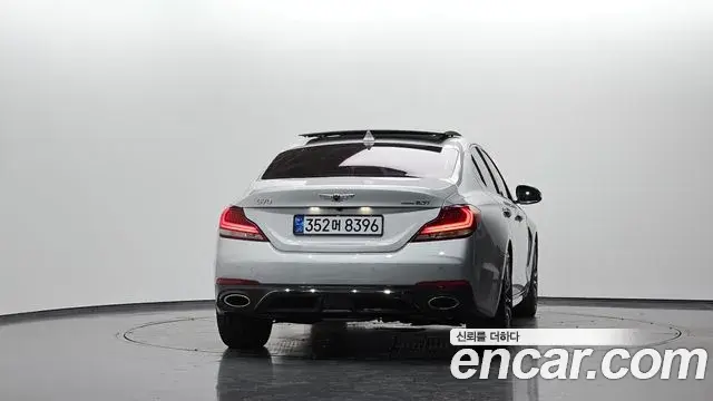 Genesis G70 2018 — Photo 4/20