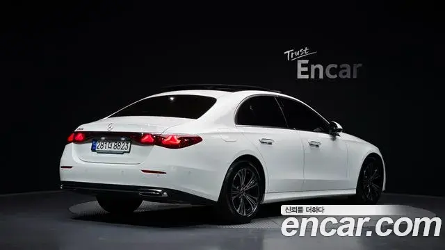 Mercedes-Benz E-Class 2024 — Şəkil 2/20