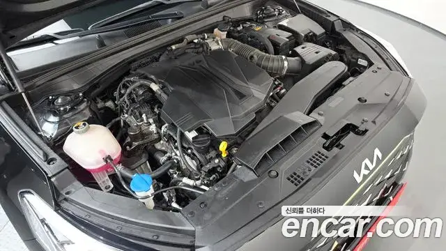 Kia K8 2022 — Photo 6/20