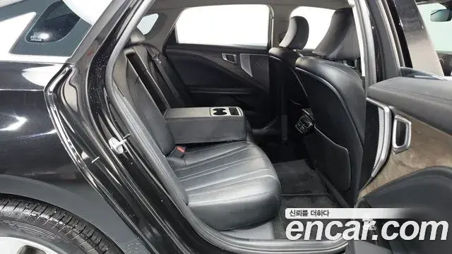 Kia K8 2022 — Photo 11/20