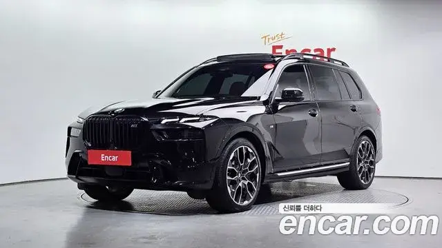 BMW X7 2024 — Photo 1/20